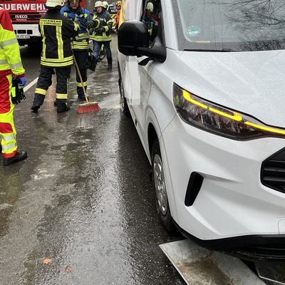 FW Eigeltingen: Verkehrsunfall bei Heudorf (Hegau)