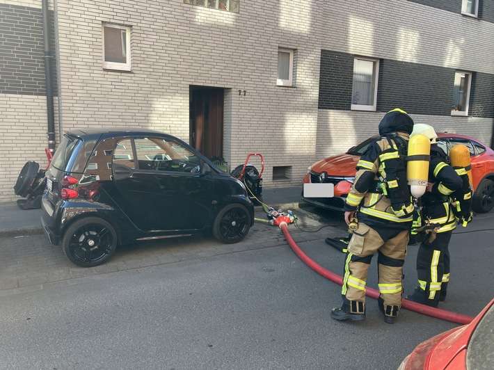 FW-OB: Zimmerbrand durch Feuerwehr schnell gelöscht