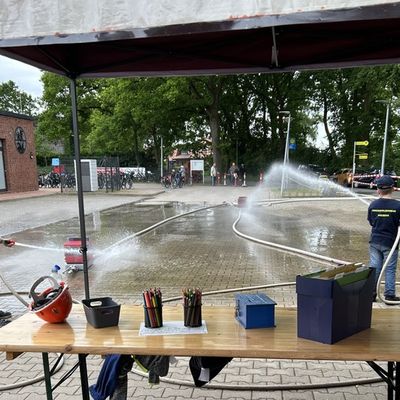 FW-AUR: Große Festivitäten würdigen neun Jahrzehnte Brockzeteler Feuerwehrgeschichte