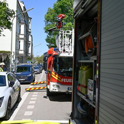 FW-M: Brandmeldeanlage meldet Dachstuhlbrand (Schwabing)