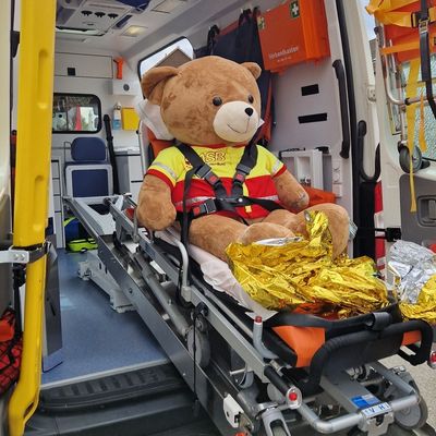 FW Menden: Feuerwehrfestival Bösperde am ersten Augustwochenende: Samstagabend drei Bands auf zwei Bühnen, sonntags Familienprogramm und Unimog-Ausstellung