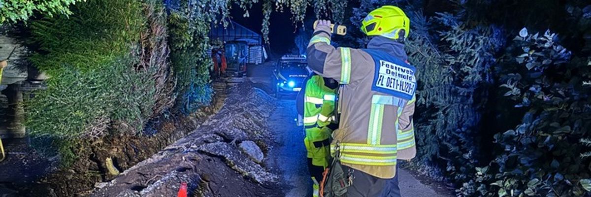 FW-DT: Kleinbrand an einer Gartenhütte