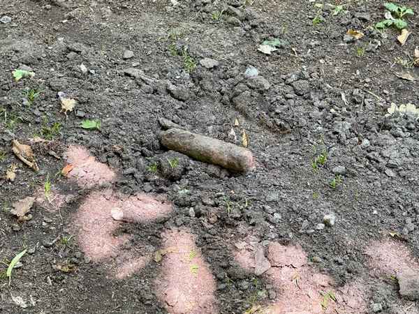 FW Alpen: Kampfmittelfund auf Kinderspielplatz