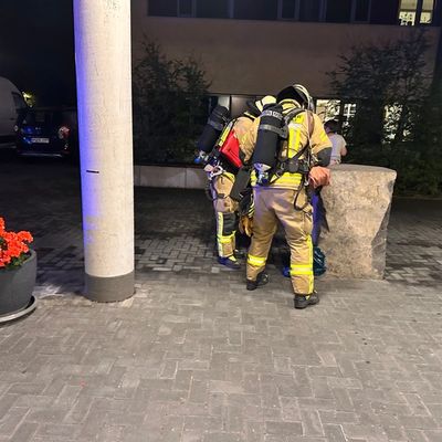 FW Weinheim: Brennender Müllsack im Betreuungszentrum sorgt für Feuerwehreinsatz
