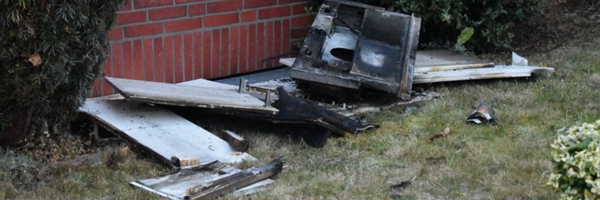 FW-SE: Küchenbrand im Mehrfamilienhaus