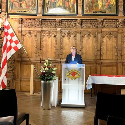 FW-HB: Gelöbnis & Jubiläen: Freiwilligen Feuerwehren im Bremer Rathaus gewürdigt
