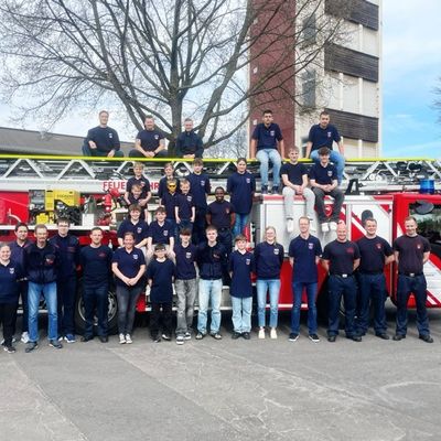 Feuerwehr Kalkar: Jugendfeuerwehr Kalkar erlebt unvergesslichen 24-Stunden-Dienst