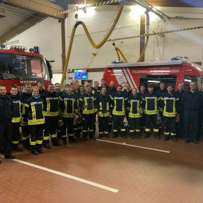 FW Beverungen: Nachwuchs für den Einsatz: 24 Feuerwehrkräfte meistern Grundlehrgang