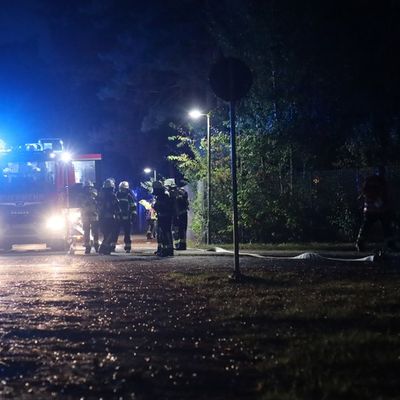 FW Hambühren: Oldauer Feuerwehrleute trainieren anspruchsvolles Einsatzszenario im Strandbad Ovelgönne