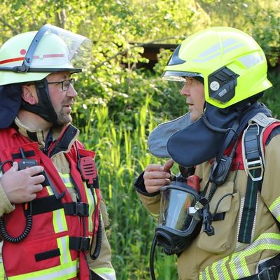 FW-KLE: "Grenzenloses Wasser" - Deutsch-niederländische Feuerwehrübung im Tiergarten Kleve stärkt Zusammenarbeit über Ländergrenzen hinweg