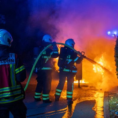 FW-MK: PKW-Brand am Griesenbrauck