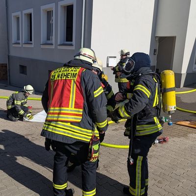 FW-AR: Rauchmelder und aufmerksamer Bewohner verhindern Schlimmeres