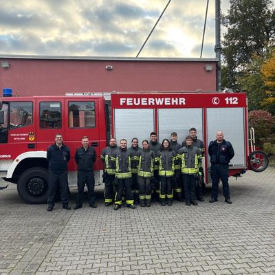 FW-EN: Wetter - Erfolgreicher Abschluss des neuen Grundlehrgangs bei der Feuerwehr