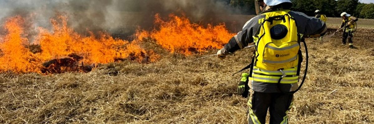 FW Hünxe: Durchführung eines Seminars zur Bekämpfung von Wald- und Vegetationsbränden
