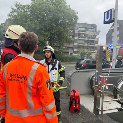 FW-MH: Gemeinsame Übung von Feuerwehr und Ruhrbahn