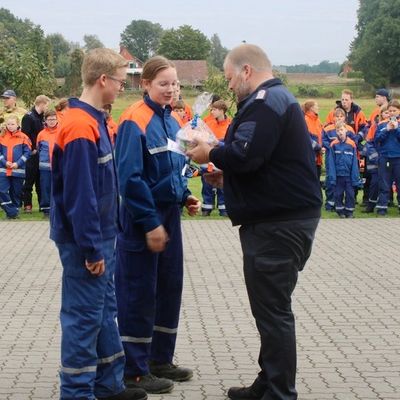 FW-OLL: "Spiele ohne Grenzen" der Kreisjugendfeuerwehr in Beckeln