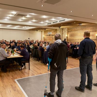 FW-OLL: Freiwillige Feuerwehren der Gemeinde Großenkneten absolvieren Einsatzübung rund um Erdgasaufbereitungsanlage