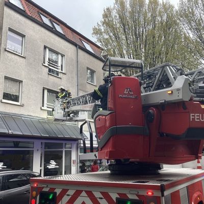 FW-BO: Frau bei Wohnungsbrand in Bochum-Langendreer schwer verletzt