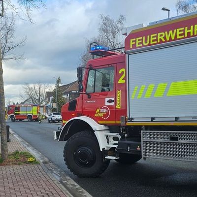 FW Lehrte: Gasaustritt im Keller sorgt für Feuerwehreinsatz