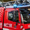 FW-E: Feuerwerksbatterie verursacht Zimmerbrand - Feuerwehr verhindert Brandausbreitung