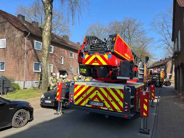 FW Bocholt: Feuer im Keller eines Mehrfamilienhauses