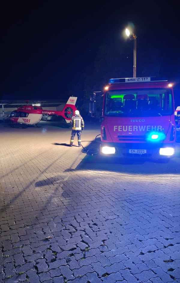 FW-EN: Landeplatzsicherung Rettungshubschrauber