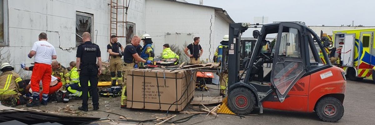 FW Bremerhaven: Feuerwehreinsätze in Bremerhaven