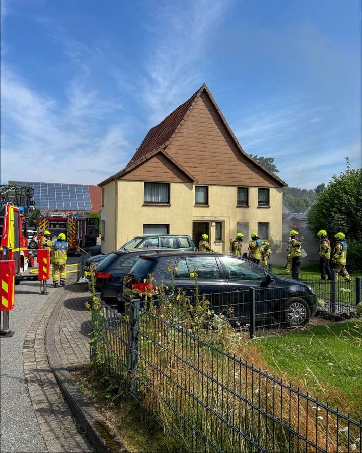 FW-DT: Wohnungsbrand in Heiligenkirchen - eine Person verstorben