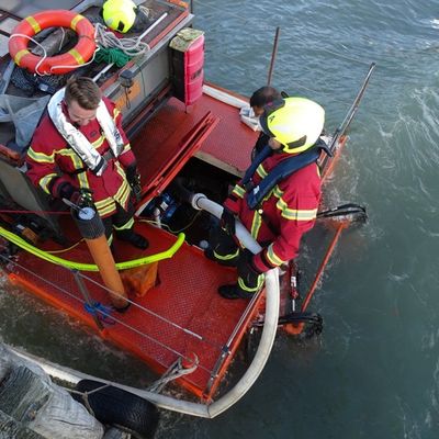 FW Reichenau: Schiff im Motorbereich gesunken, Reichenau-Mittelzell, 24.10.2025