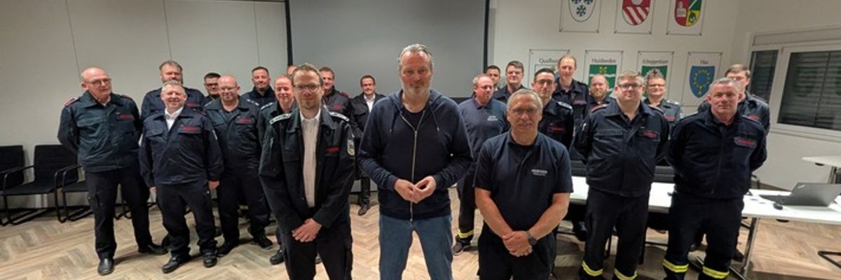 FW-KLE: Austausch zwischen Freiwilliger Feuerwehr Bedburg-Hau und Kreispolizeibehörde Kleve