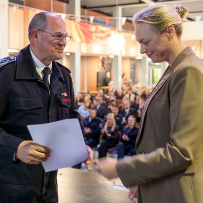 Feuerwehr Kalkar: Ein Leben für die Feuerwehr - Ehrungen und Führungswechsel beim Stadtfeuerwehrfest in Kalkar