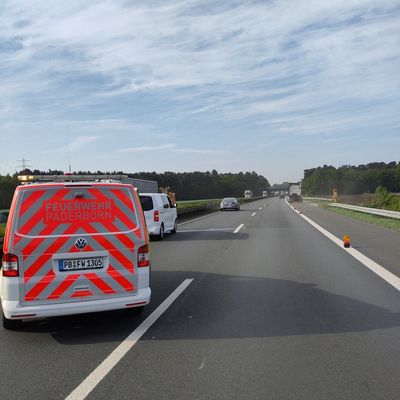 FW Paderborn: Verkehrsunfall auf der Autobahn 33