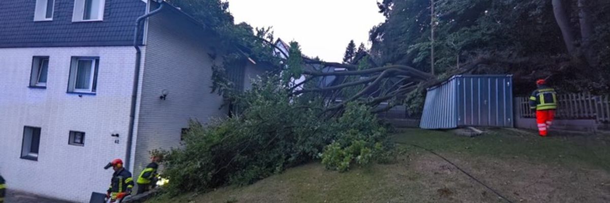 FW-EN: Sturmböen sorgen für Einsätze
