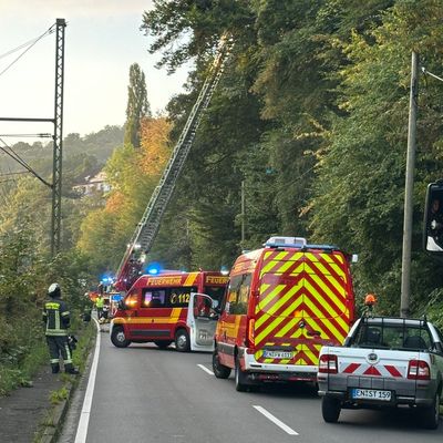 FW-EN: Zwei Einsätze am Freitag in der Früh für die Freiwillige Feuerwehr Wetter (Ruhr)