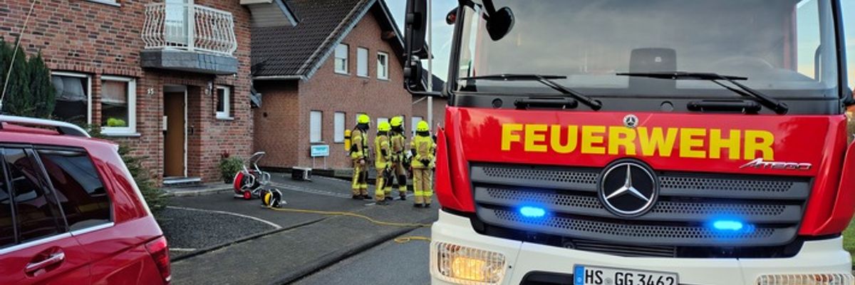 FW Gangelt: Eine Verletzte Person bei Küchenbrand