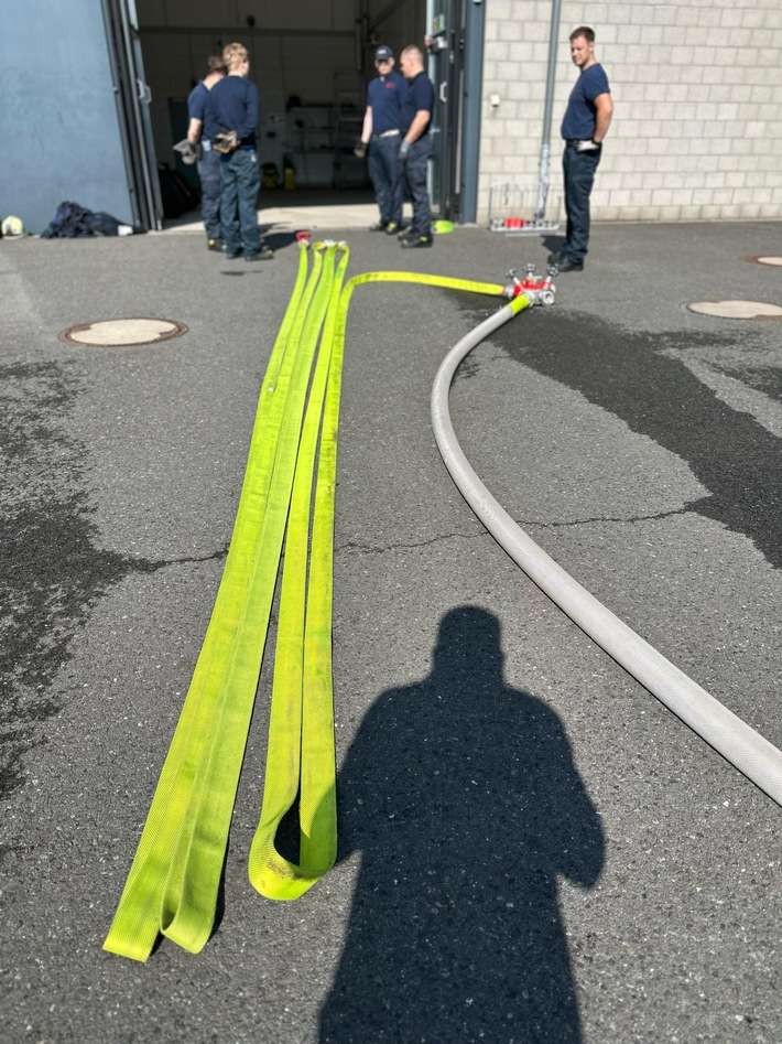 FW Dinslaken: Feuerwehrhandwerk erfolgreich vereinheitlicht