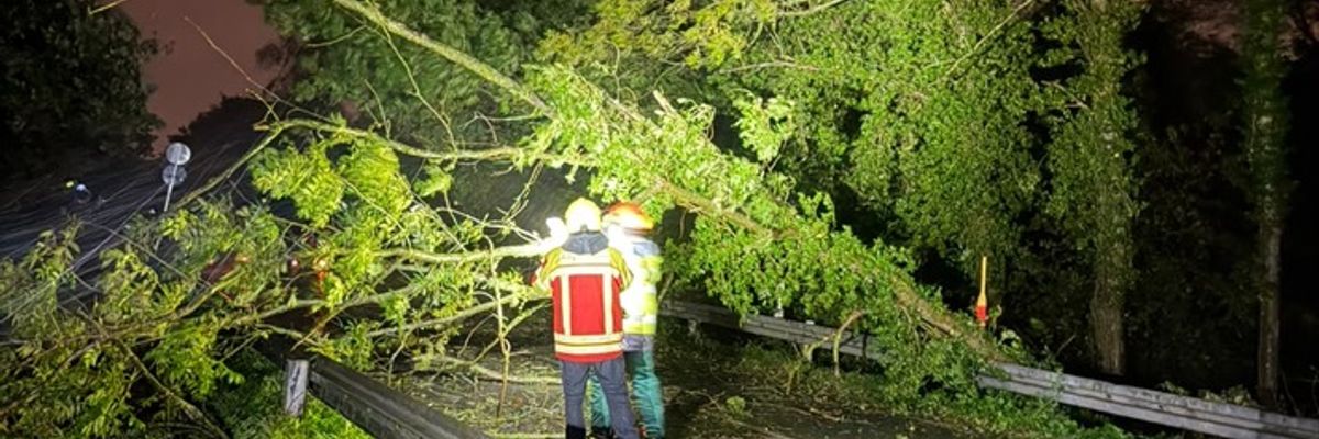 FW-Heiligenhaus: Sturmtief Luise - Bilanz des Wochenendes