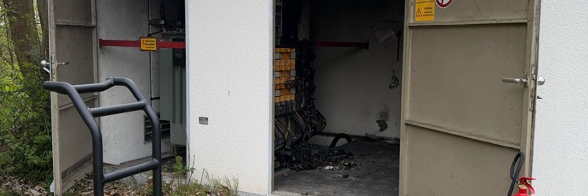 FW Helmstedt: Brennt Transformatorenhaus
