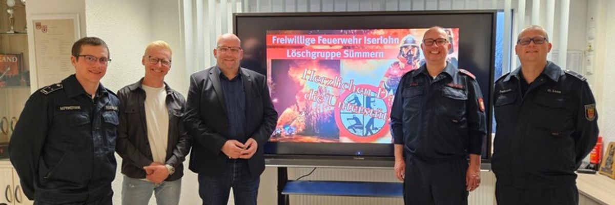 FW-MK: Digitale Zukunft für die Feuerwehr: Förderverein der Löschgruppe Sümmern rüstet mit neuem Medienboard auf