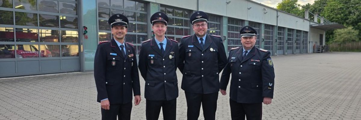 FW Celle: Ehrungen bei der Feuerwehr Celle