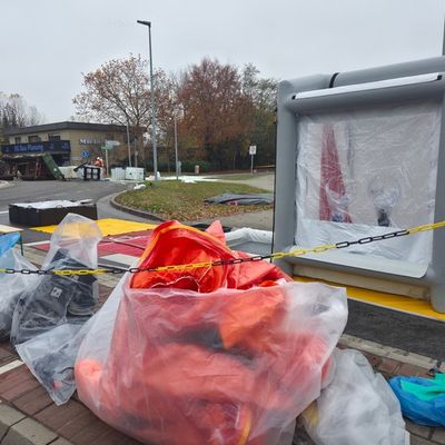 FW-ROW: Gefahrgutunfall in Zeven: 1.000 Liter Säure ausgelaufen