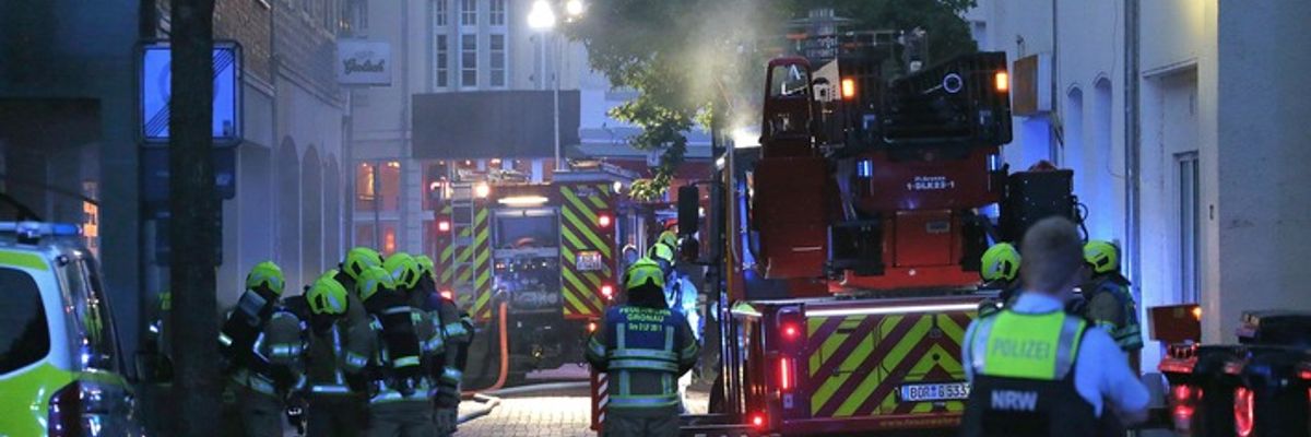FW Gronau: Brand eines Gastronomiebetriebs an der Mühlenmahte in Gronau