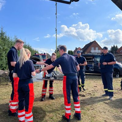 FFW Bergen: Tag der offenen Tür & Spiel ohne Grenzen bei der Feuerwehr Bergen