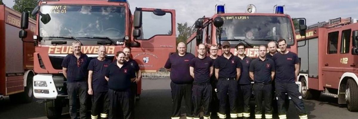 FFW Schwalmtal: Sicherheit im Einsatz beginnt hinter dem Steuer - Feuerwehr Schwalmtal absolviert Lkw-Blaulichttraining
