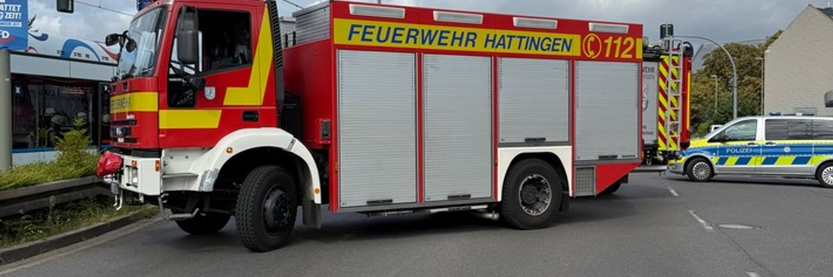 FW-EN: Schwerer Unfall zwischen Fußgänger und Straßenbahn