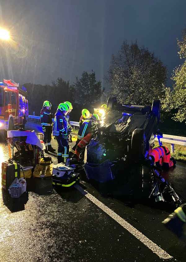 FW-WAF: Verkehrsunfall auf der B 58