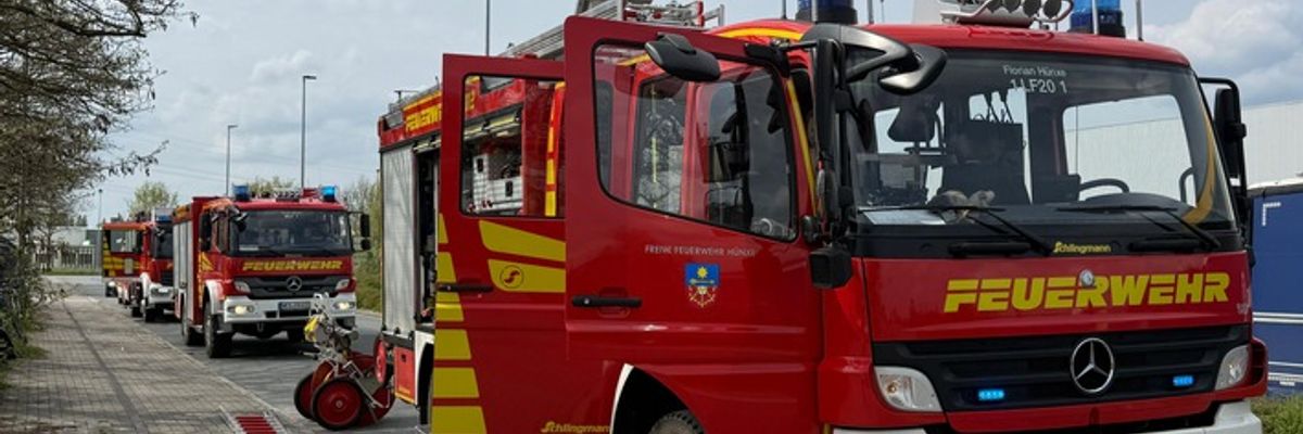 FW Hünxe: Ausgelöste Brandmeldeanlage - Eineinhalb Stunden im Einsatz