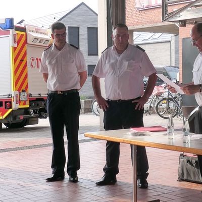 Feuerwehr Kalkar: Stadtwehrabend der Freiwilligen Feuerwehr Kalkar: Rückblick, Ehrungen und Blick in die Zukunft