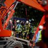 FW-BO: Schwer verletzter Bauarbeiter aus Baugrube gerettet
