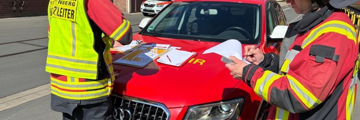 FW-PL: Starke Partnerschaft für Sicherheit: Anüben 2026 der Feuerwehr Plettenberg auf dem Novelis-Gelände